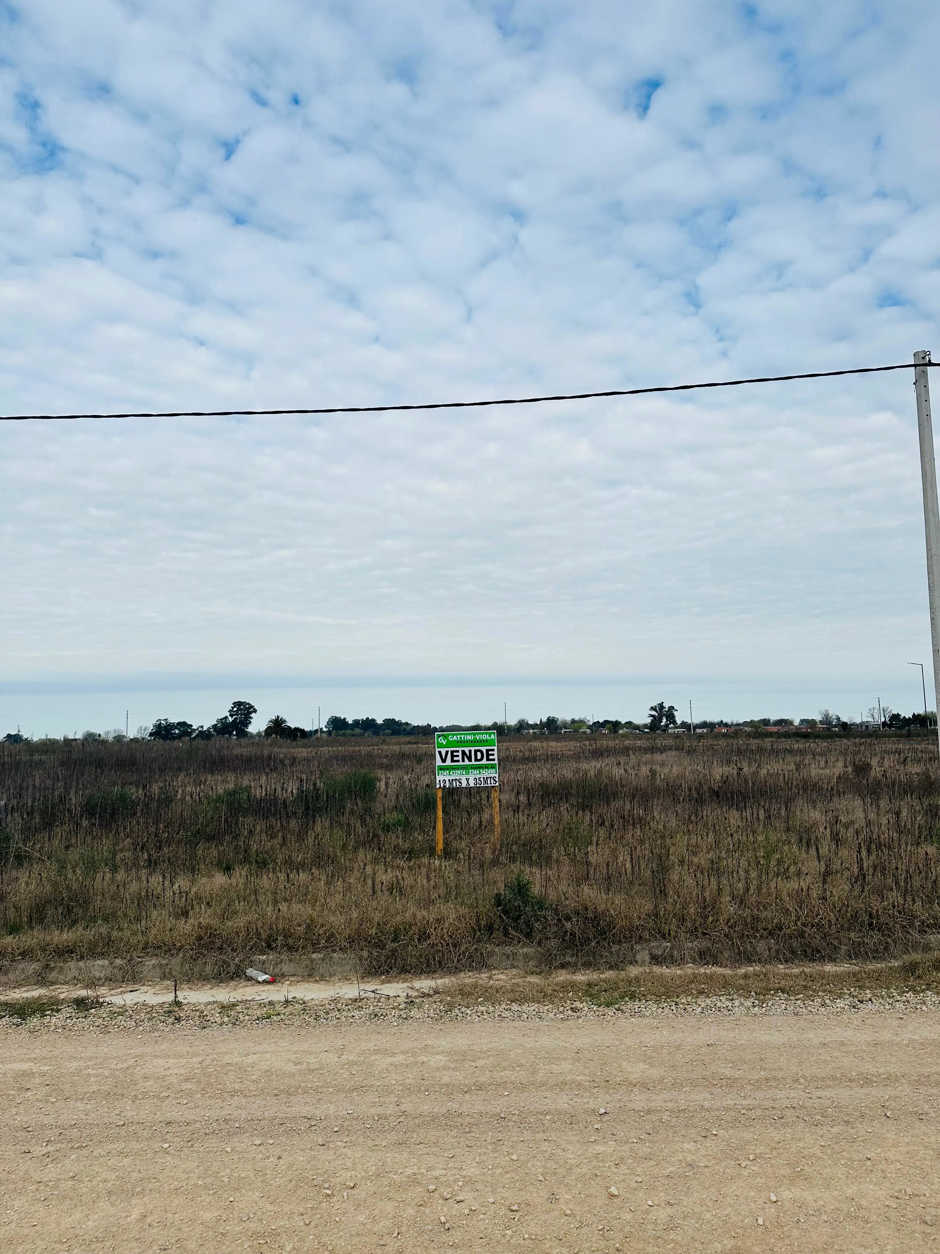 3 Terrenos en Loteo Solares